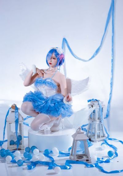 超喜欢你的100个女朋友_1080在线视频播放
